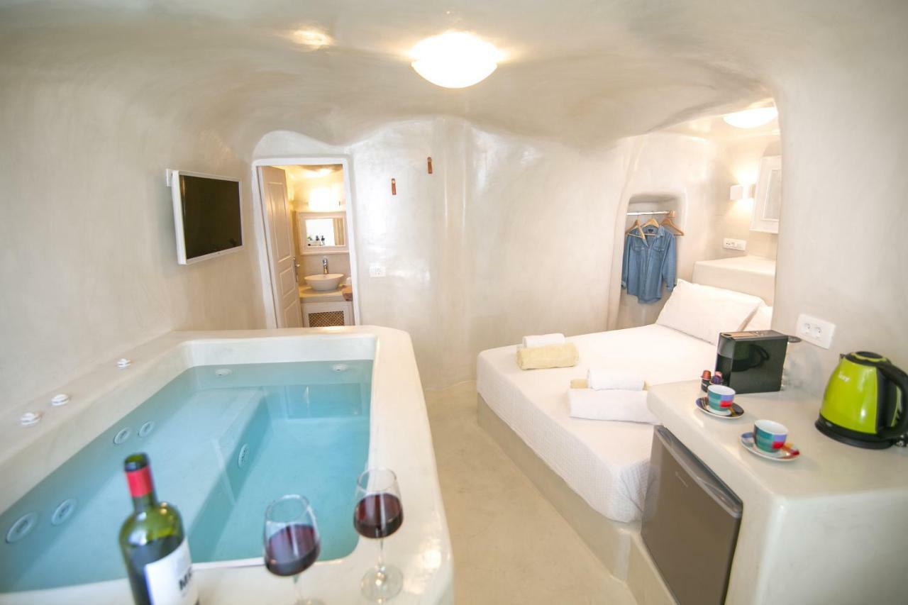 White Cave House Villa Oía Exteriör bild